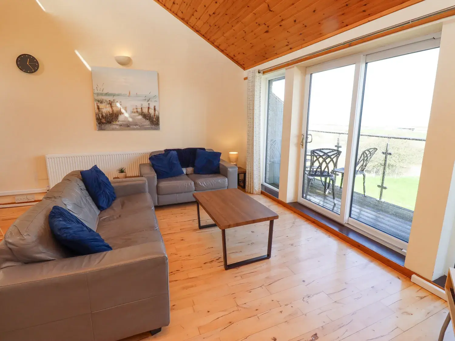 Water's Edge cottage